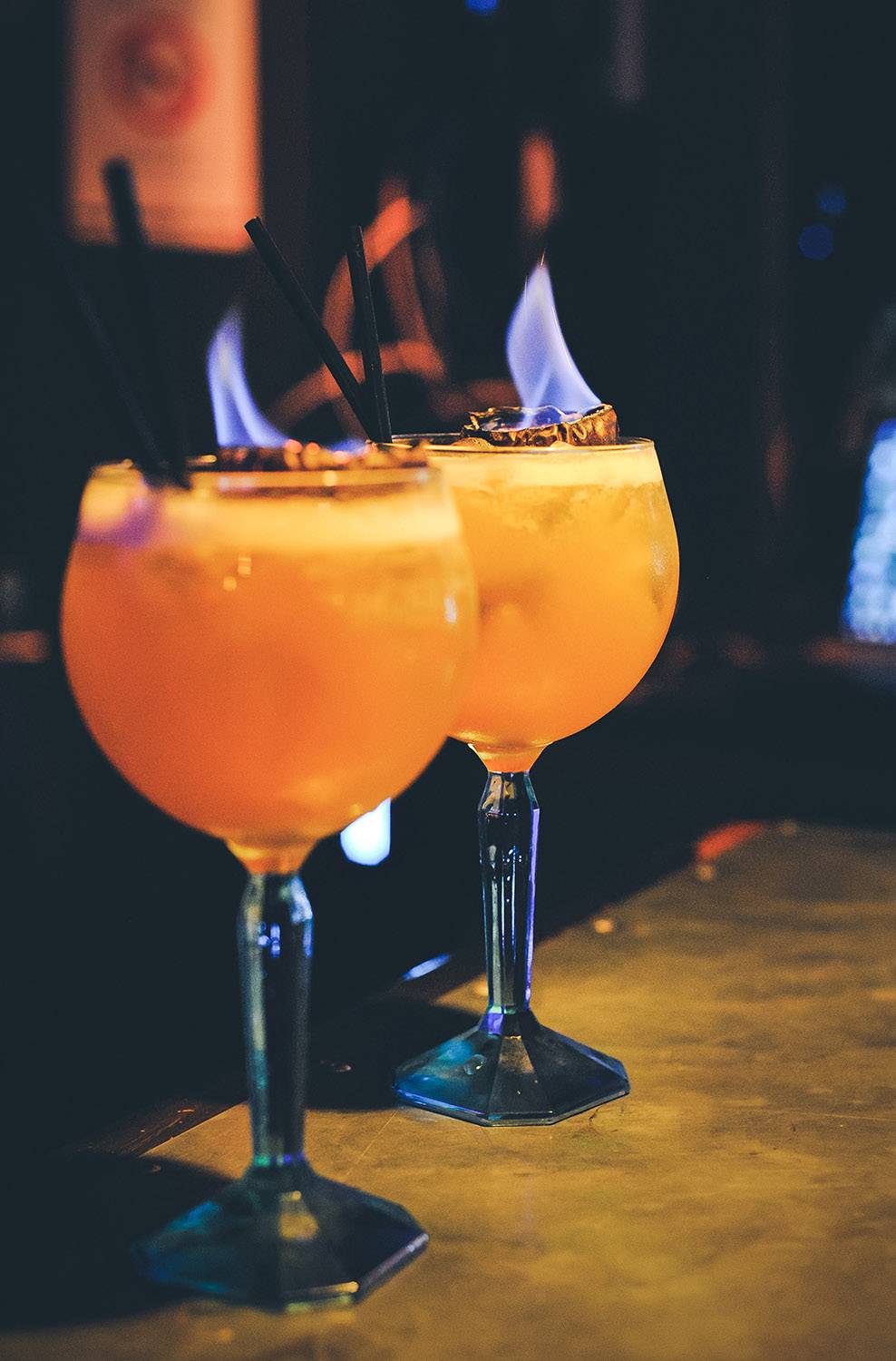 Où trouver un bar avec les meilleurs cocktails réalisés avec des produits frais à bordeaux centre quartier saint michel