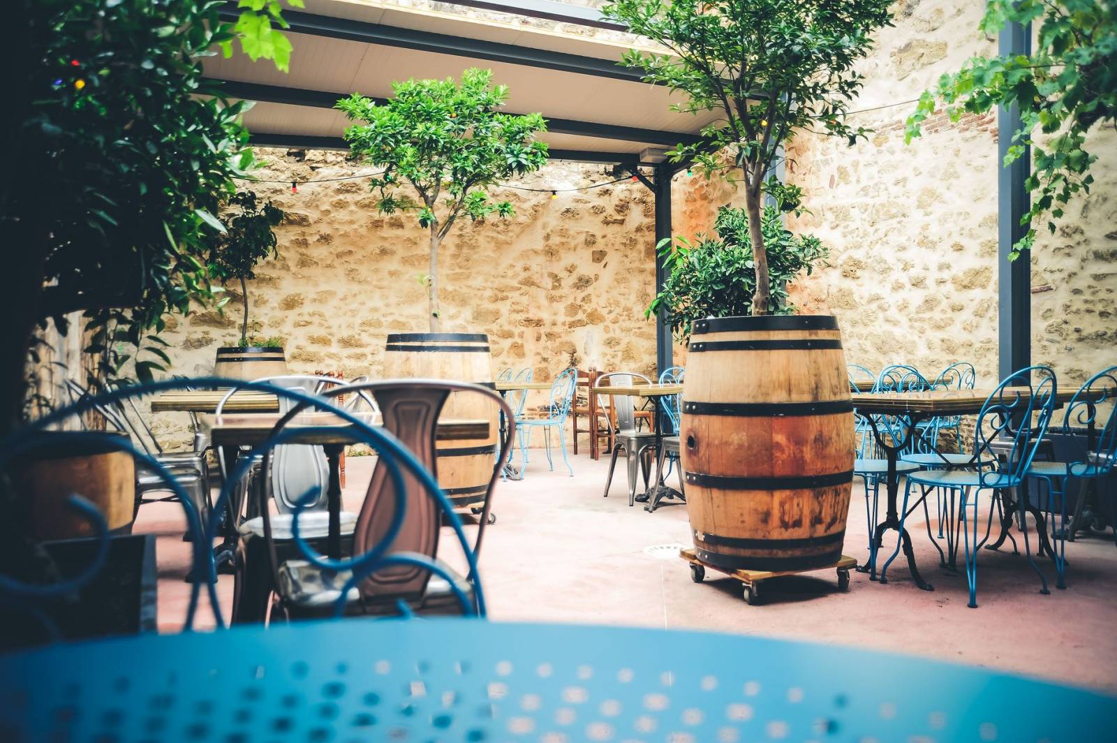 Scène de Concerts, bar cocktails, restaurant Terrasse, Quartier Libre Bordeaux Saint Michel